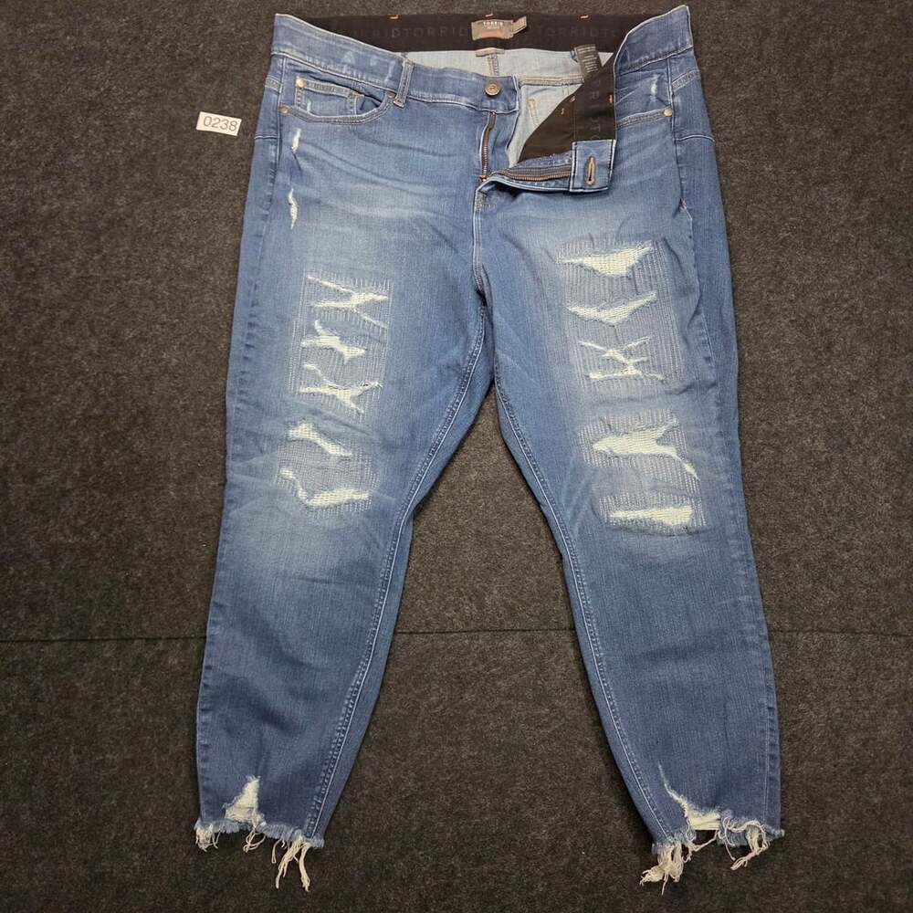 Torrid Bombshell Skinny Feel The Fit Distressed Raw Hem Denim Jeans Women's 24R